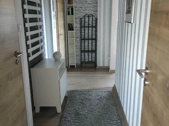 Schoene Offene Mit Grosser Terrasse. Appartamento *